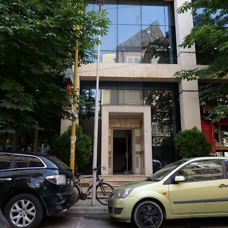 Top Location Kristi Apartments 05 티라나 외부 사진